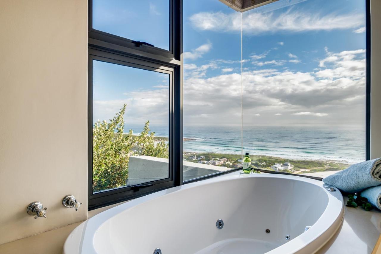 Ocean'S Horizon Beach House Скарборо Экстерьер фото